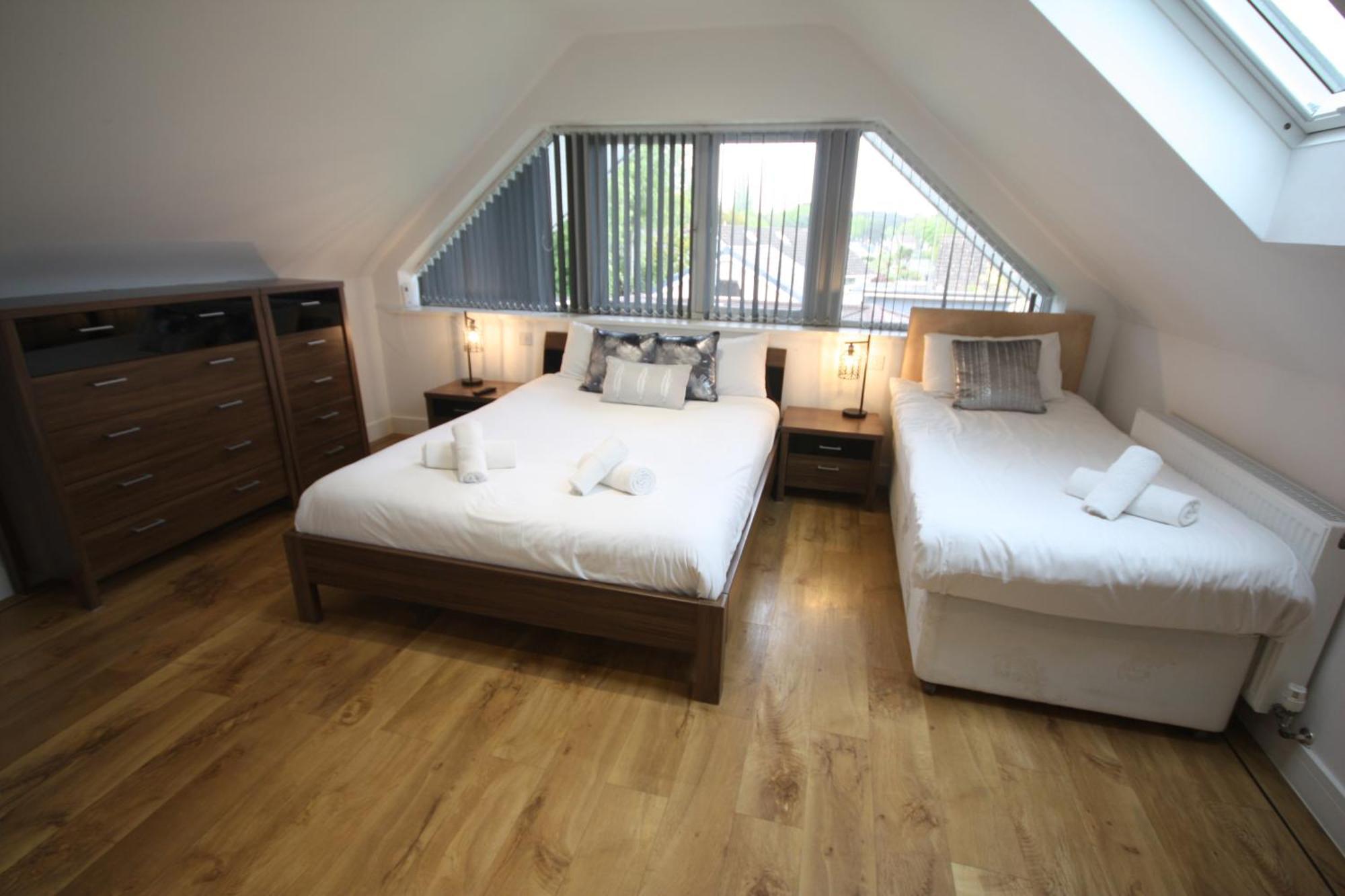 Four Corners Holiday Home Hot Tub & Sauna Ferndown Luaran gambar