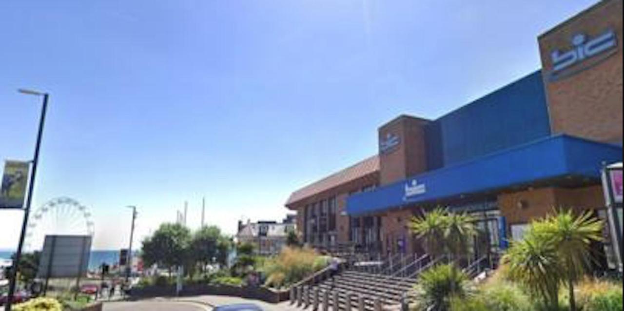 Four Corners Holiday Home Hot Tub & Sauna Ferndown Luaran gambar